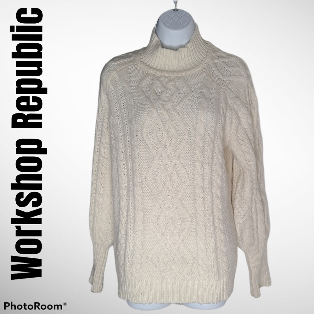 Womens Large Ivory Sweater Cable Knit
